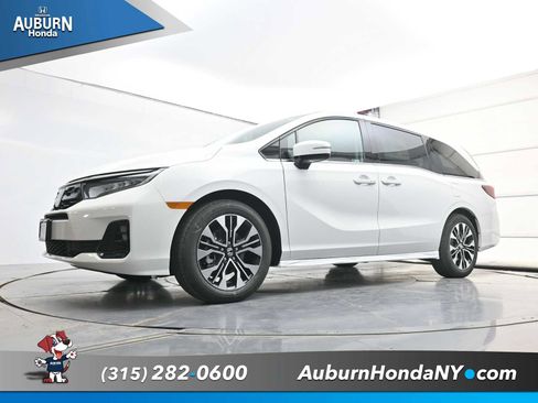 New 2026 Honda Odyssey Elite image 18