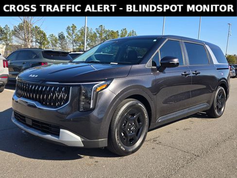 Certified 2025 Kia Carnival LXS image 3