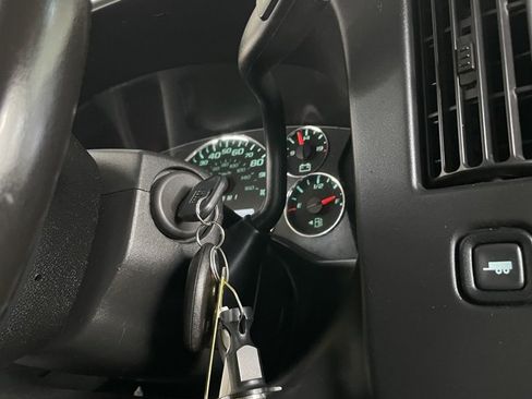 Used 2016 Chevrolet Express 3500 LT w/ LT Preferred Equipment Group image 24