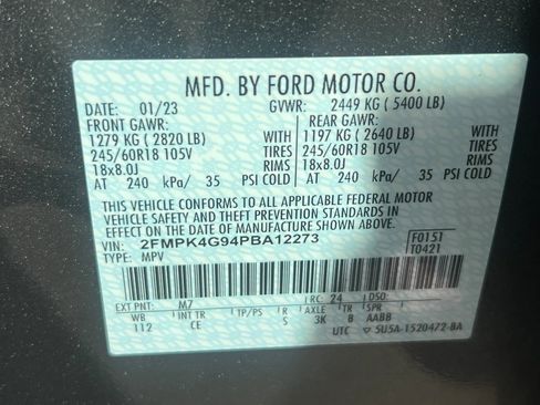 Used 2023 Ford Edge SE image 32