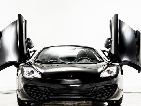Used 2013 McLaren MP4-12C Spider image 34