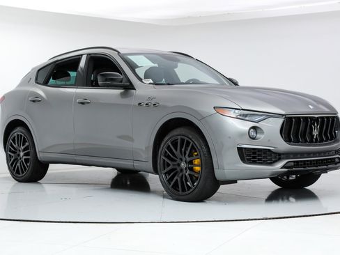 Used 2022 Maserati Levante GT image 7