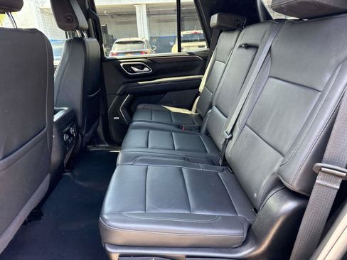 Used 2024 Chevrolet Tahoe LT RWD image 11