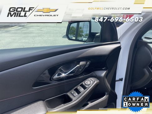 Certified 2023 Chevrolet Traverse RS FWD image 14