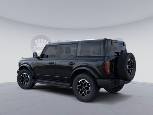 New 2026 Ford Bronco Outer Banks AWD/4WD image 5