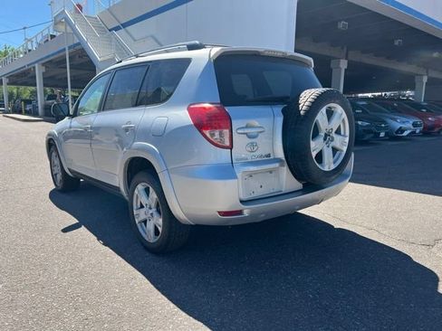 Used 2007 Toyota RAV4 Sport AWD/4WD image 3