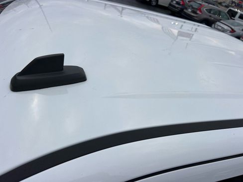 Used 2018 Chevrolet Silverado 2500 LT w/ LT Fleet Convenience Package image 9