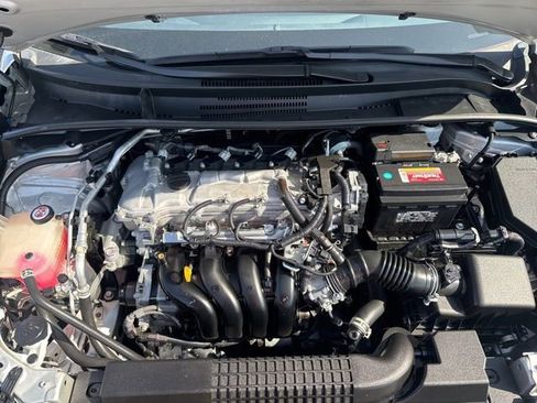 Certified 2022 Toyota Corolla LE FWD image 34