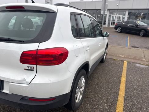 Used 2017 Volkswagen Tiguan S AWD/4WD image 7