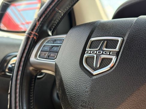Used 2019 Dodge Journey Crossroad FWD image 25