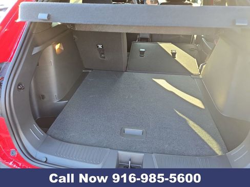 New 2026 Chevrolet Trax RS w/ Sunroof Package image 21