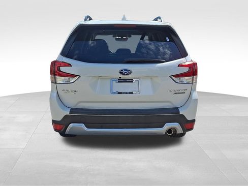 Used 2020 Subaru Forester Touring w/ Popular Package #2 AWD/4WD image 5