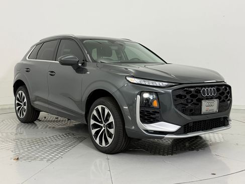 New 2026 Audi Q3 quattro 2.0T image 7