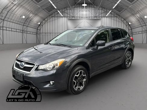 Used 2015 Subaru Crosstrek 2.0i Premium w/ Moonroof Package AWD/4WD image 3