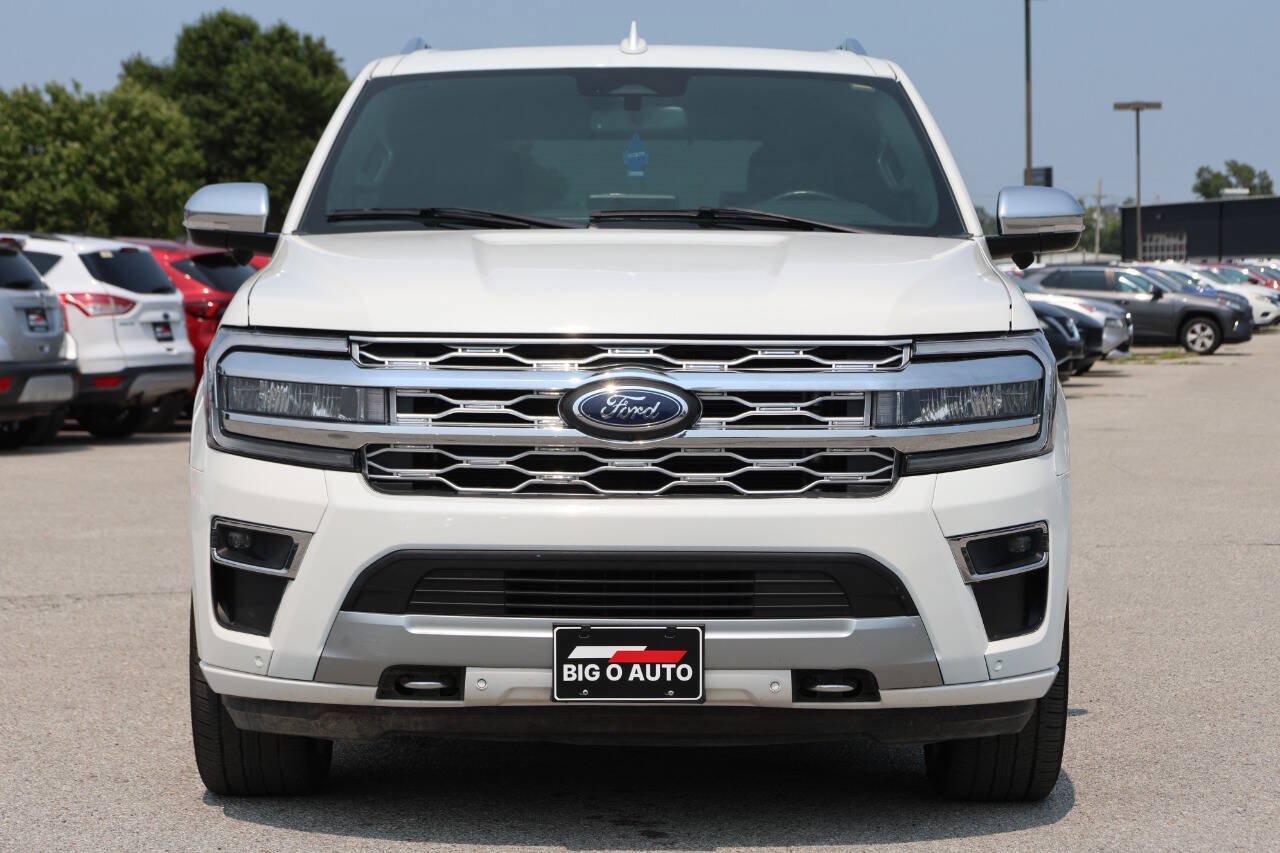 Used 2023 Ford Expedition Platinum AWD/4WD image 5
