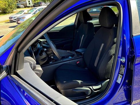 Used 2025 Hyundai Elantra Sport image 7