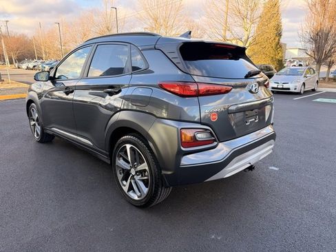 Used 2021 Hyundai Kona Limited w/ Cargo Package image 4