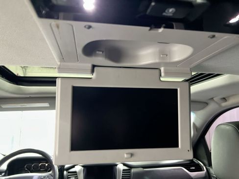 Used 2017 Chevrolet Tahoe Premier image 30