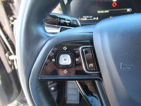 Used 2022 Lincoln Corsair Grand Touring w/ Towing Package AWD/4WD image 23