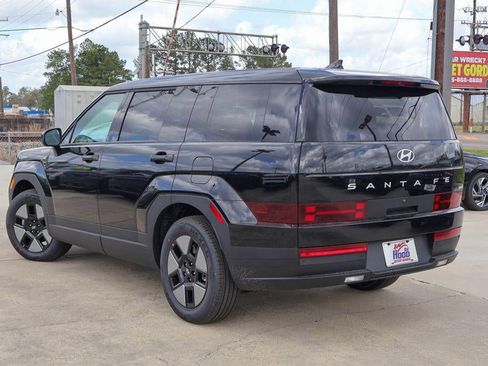 New 2026 Hyundai Santa Fe SE image 2