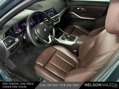 Used 2020 BMW 330i xDrive Sedan w/ Premium Package AWD/4WD image 17
