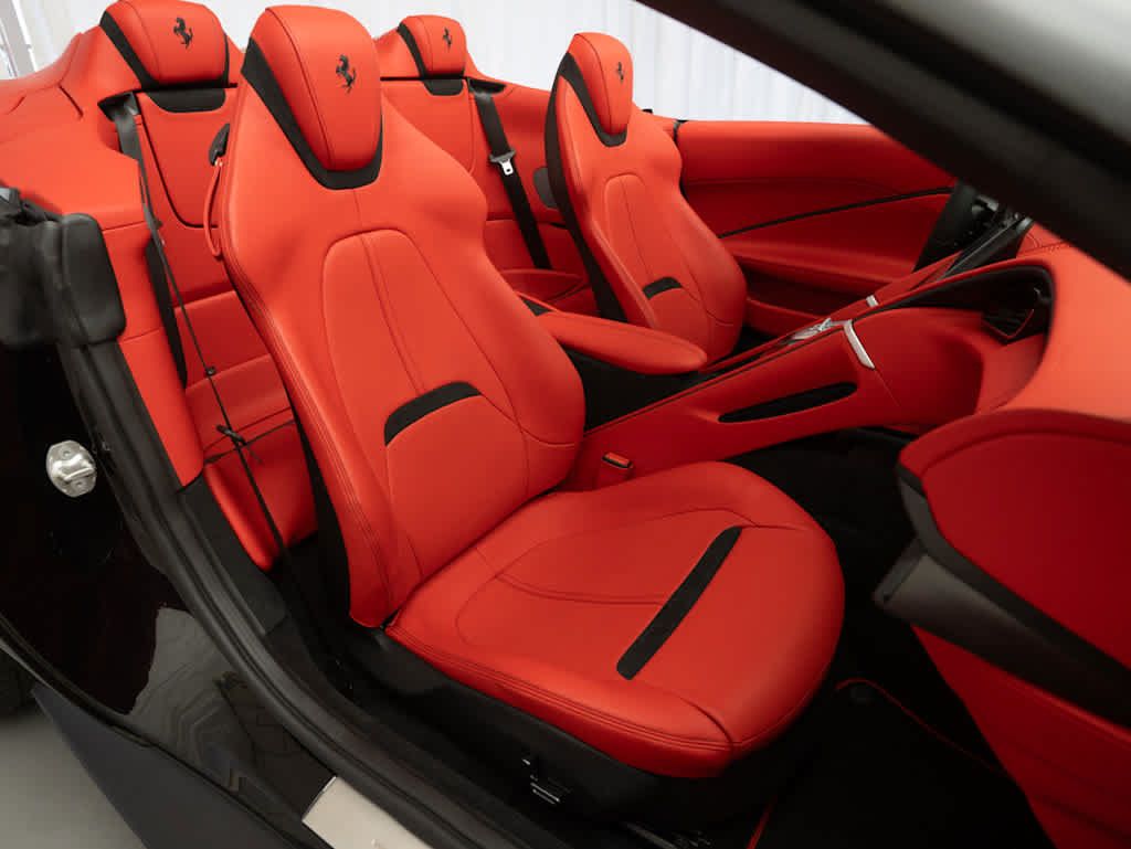 Used 2025 Ferrari Roma Spider RWD image 14