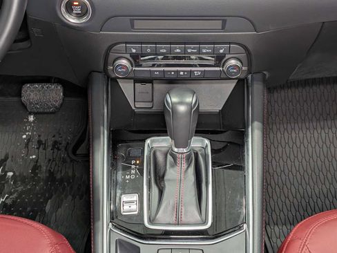 Certified 2024 MAZDA CX-5 Carbon Edition image 20