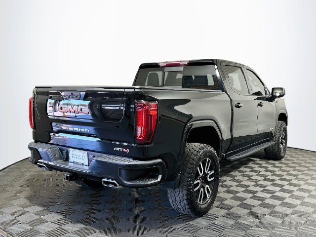 Used 2022 GMC Sierra 1500 AT4 w/ AT4 Preferred Package AWD/4WD image 8