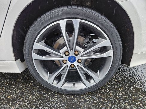 Used 2017 Ford Fusion Titanium image 8