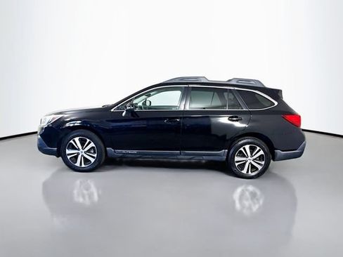 Used 2019 Subaru Outback 2.5i Limited AWD/4WD image 9