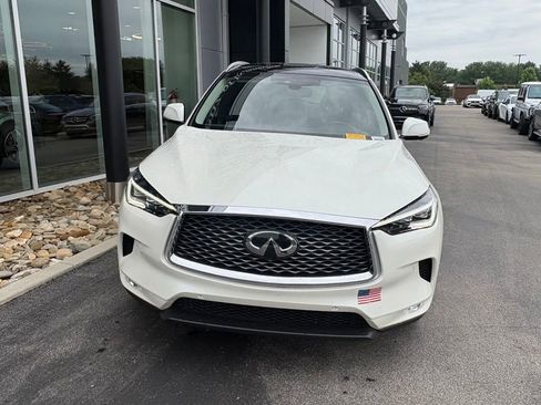 Used 2020 INFINITI QX50 Essential w/ Convenience Package AWD/4WD image 3