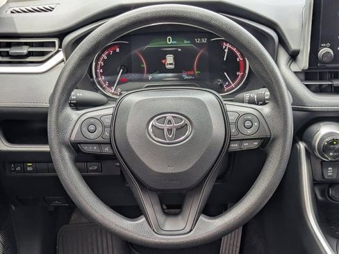 Used 2025 Toyota RAV4 XLE w/ Convenience Package image 20