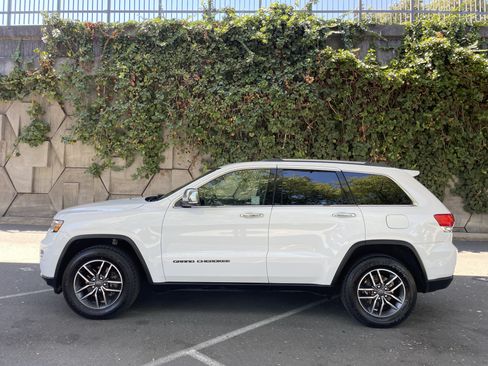 Used 2019 Jeep Grand Cherokee Limited w/ Luxury Group II RWD image 1