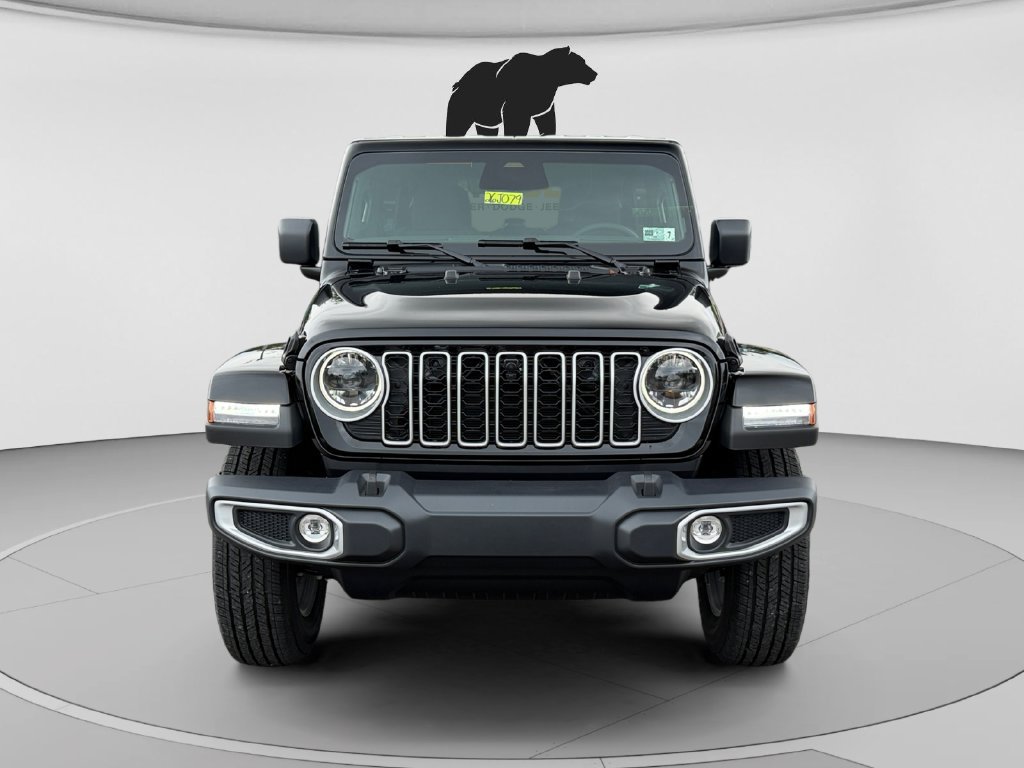 New 2026 Jeep Wrangler Unlimited Sahara AWD/4WD image 8