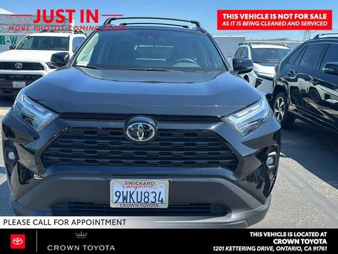 Used 2025 Toyota RAV4 XLE Premium w/ Weather Package FWD image 2
