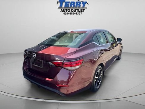 Used 2024 Nissan Sentra SV FWD image 6