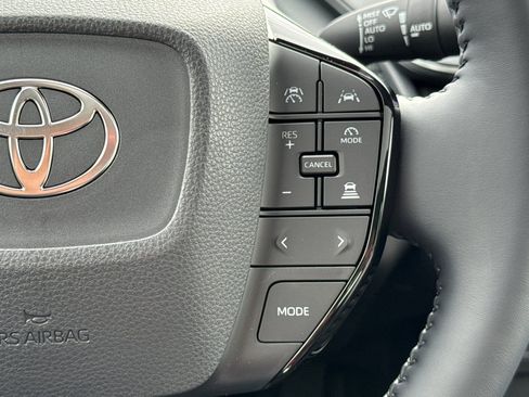 New 2026 Toyota Prius Limited image 27