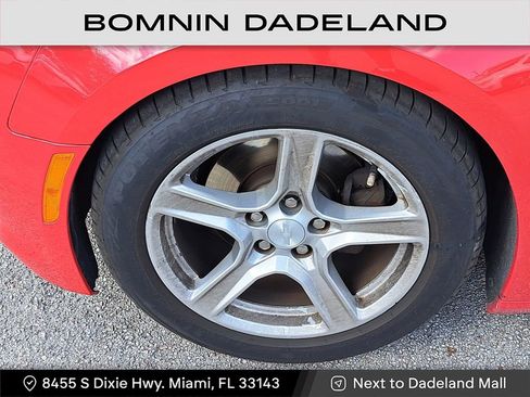 Used 2019 Chevrolet Camaro LT image 10