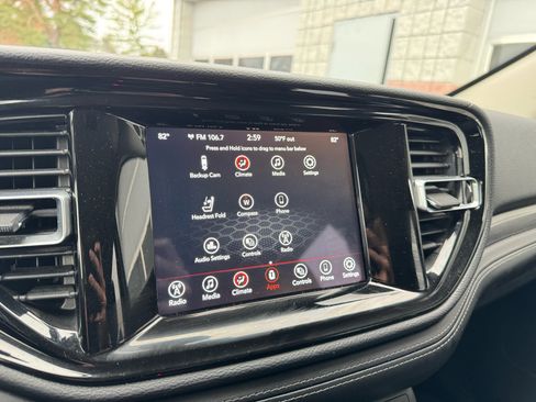 Used 2021 Dodge Durango SXT image 21