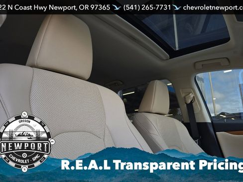 Used 2022 Lexus RX 450h AWD w/ Premium Package image 17