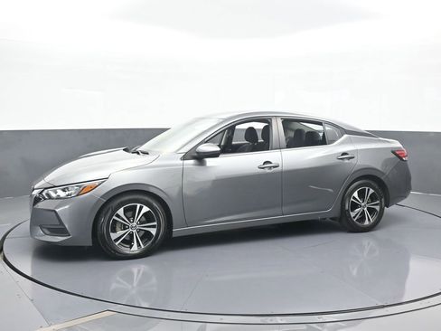 Used 2023 Nissan Sentra SV image 2