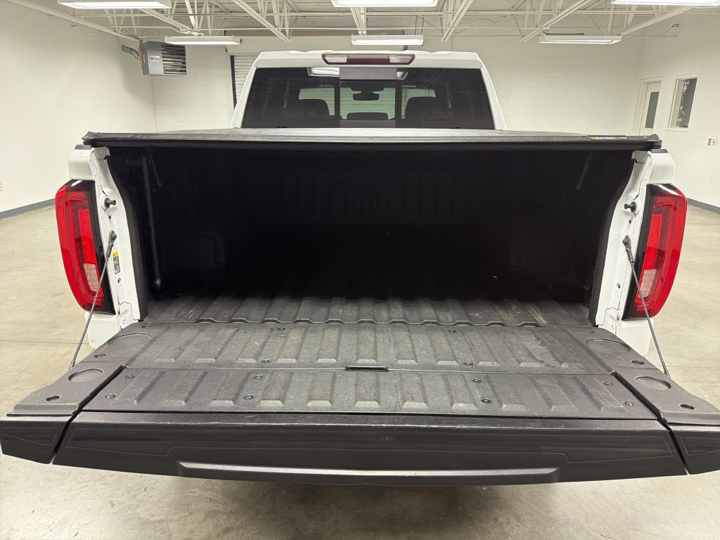 Used 2019 GMC Sierra 1500 SLT w/ SLT Premium Plus Package AWD/4WD image 20