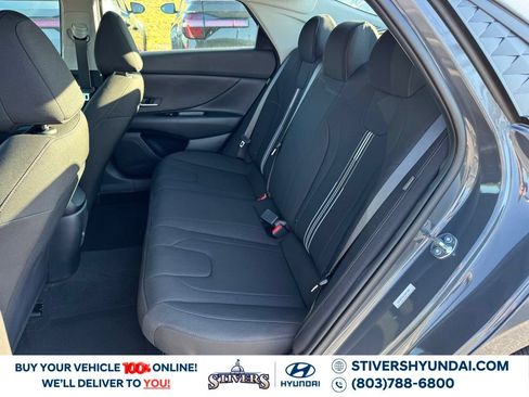 New 2026 Hyundai Elantra Hybrid w/ Cargo Package FWD image 21