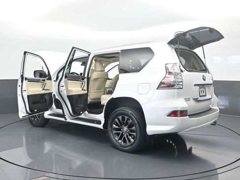 Used 2023 Lexus GX 460 Premium image 83