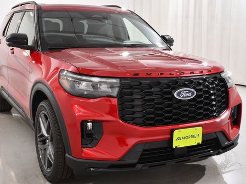 New 2026 Ford Explorer ST-Line AWD/4WD image 4