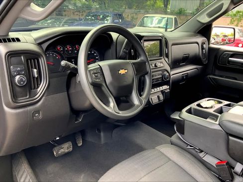 Used 2022 Chevrolet Silverado 1500 Custom image 17