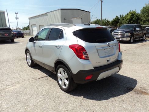 Used 2016 Buick Encore FWD image 3