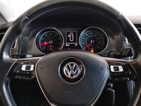 Used 2018 Volkswagen Golf S FWD image 26