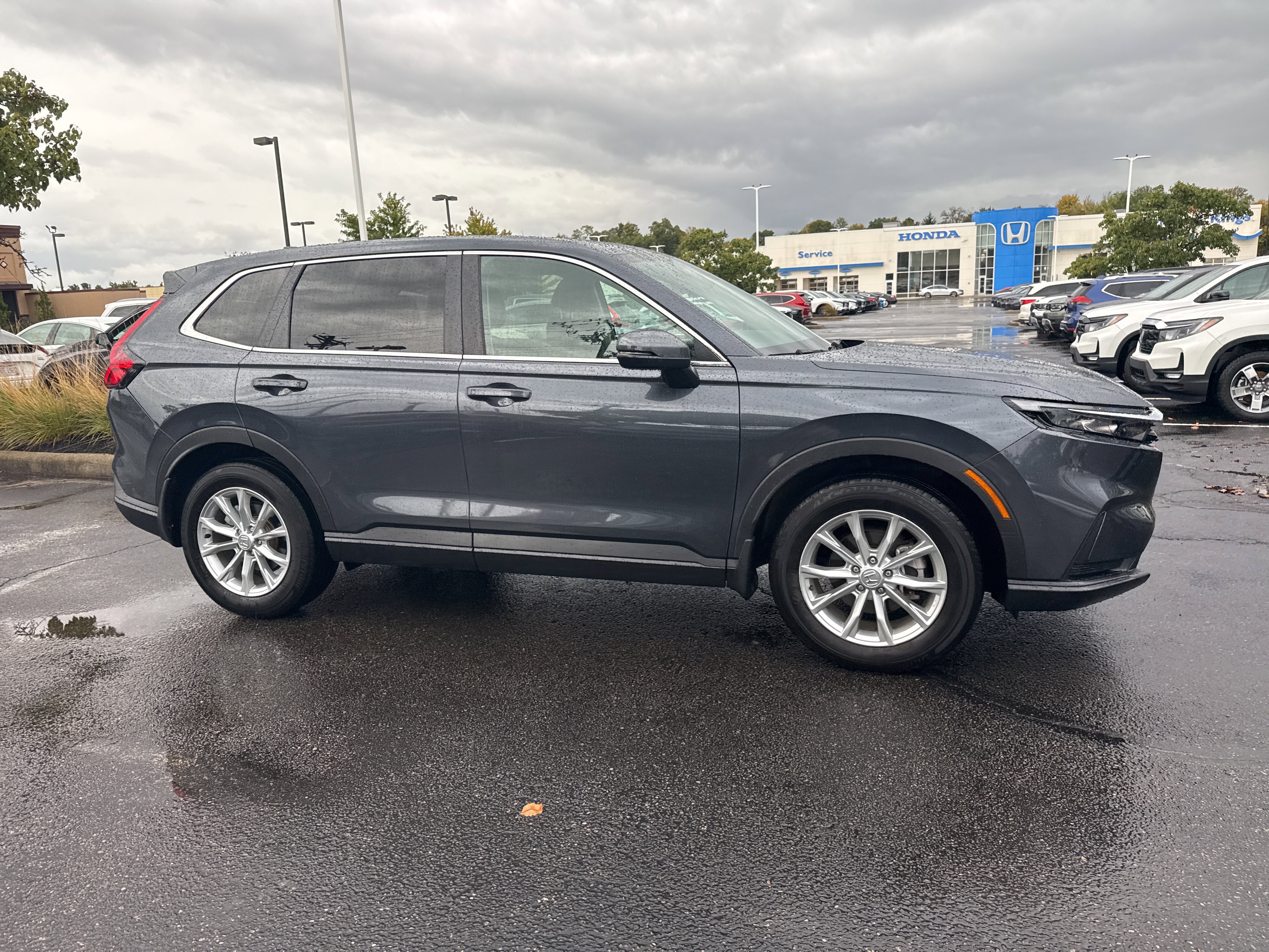 Used 2025 Honda CR-V EX image 22