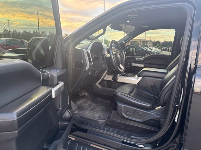 Used 2020 Ford F150 Lariat w/ Equipment Group 502A Luxury AWD/4WD image 14
